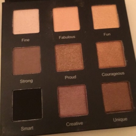 Real her shadow pallet - Picture 2 of 2